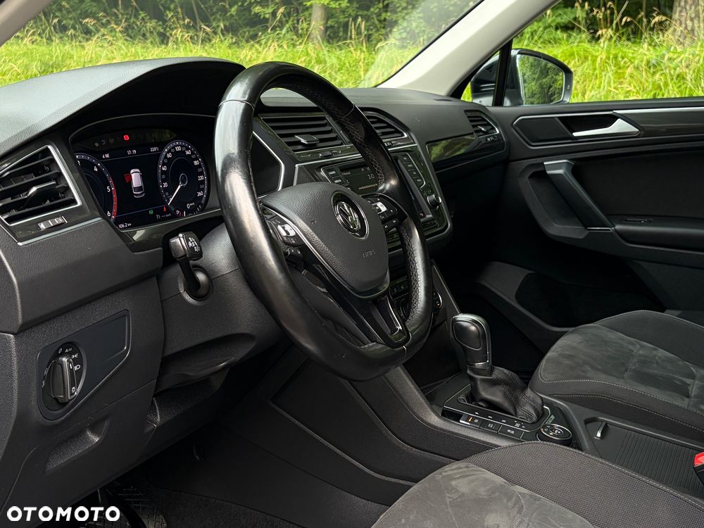 Volkswagen Tiguan 2.0 TDI SCR 4MOTION DSG Highline - 16