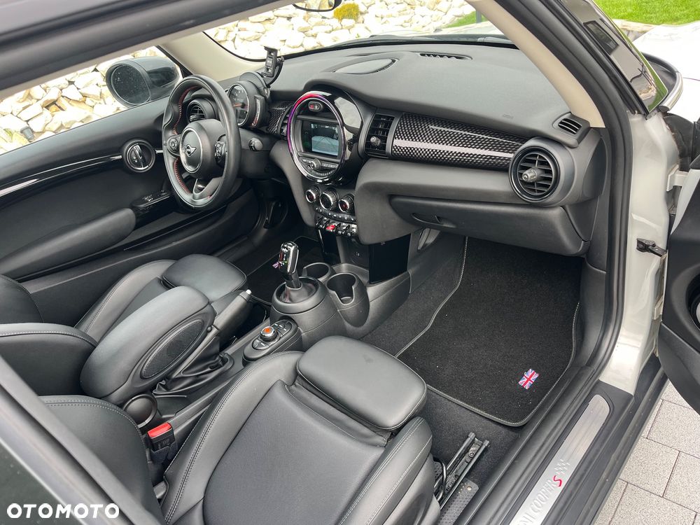 MINI Cooper S Sport-Aut - 30