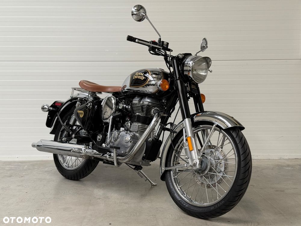 Royal Enfield Classic - 2