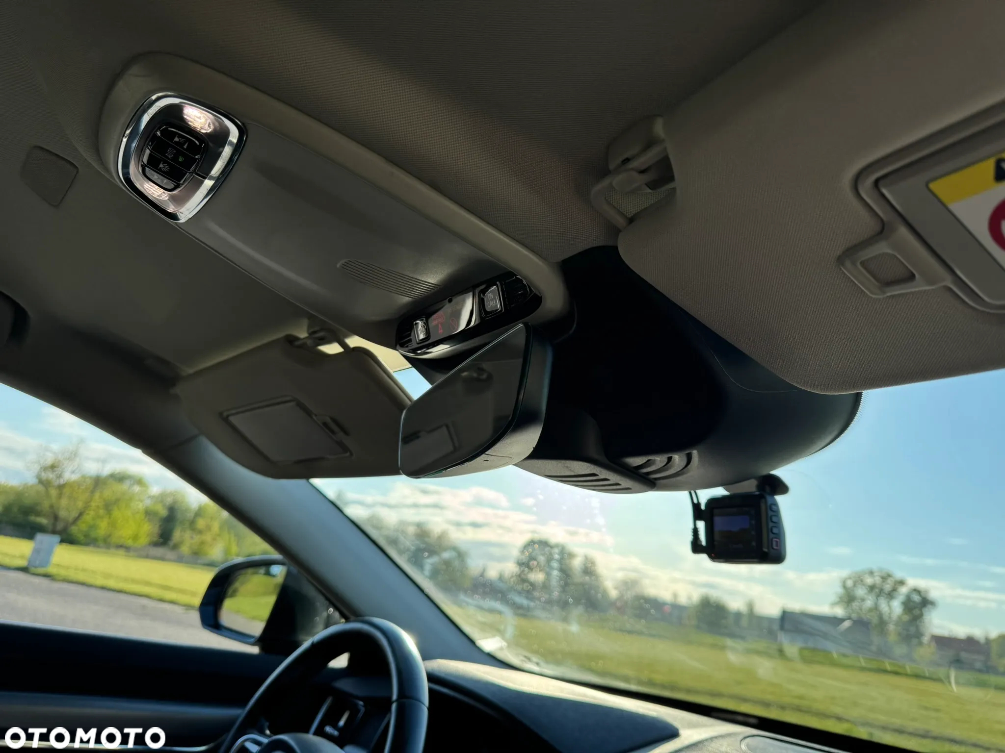 Volvo V90 T4 Geartronic Momentum Pro - 24