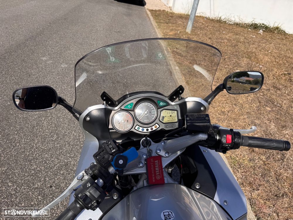 Yamaha FJR - 10