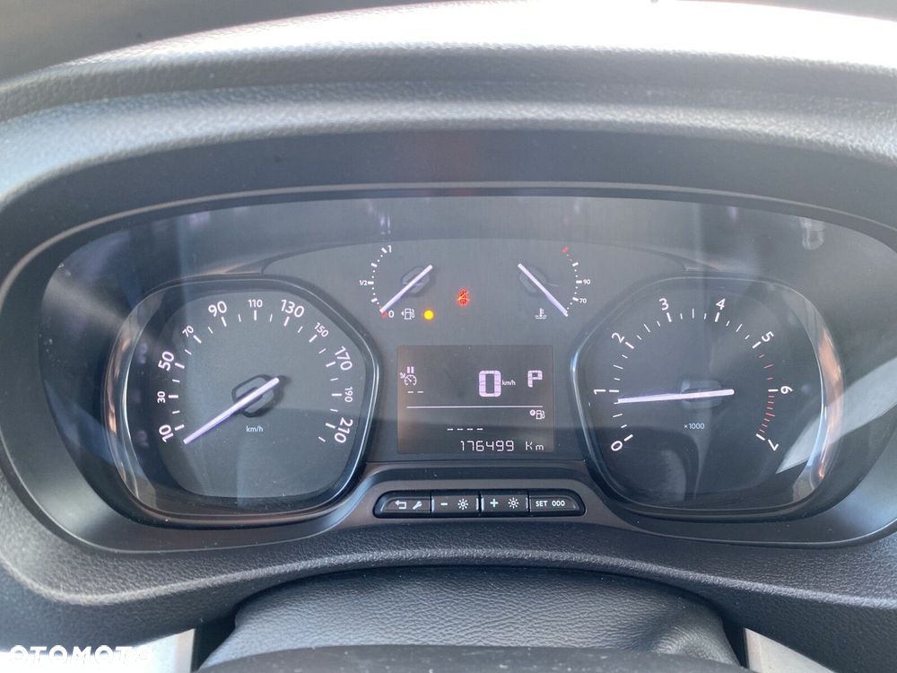 Toyota ProAce - 27