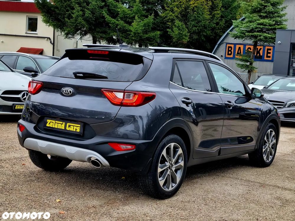 Kia Stonic 1.4 L - 5