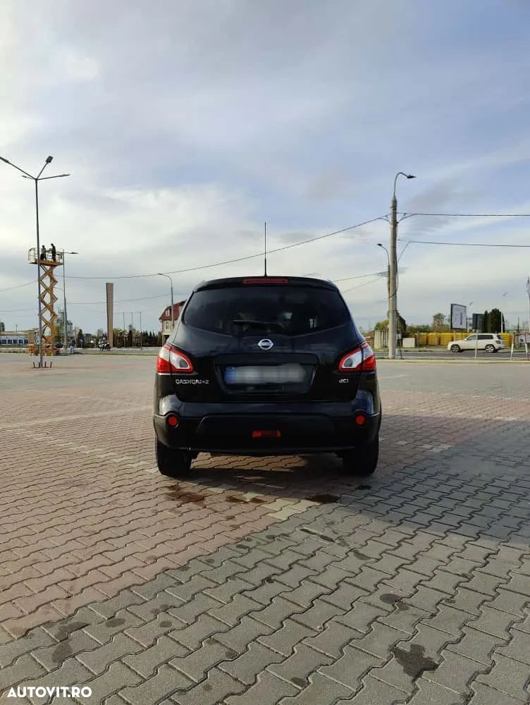 Nissan Qashqai+2 - 3