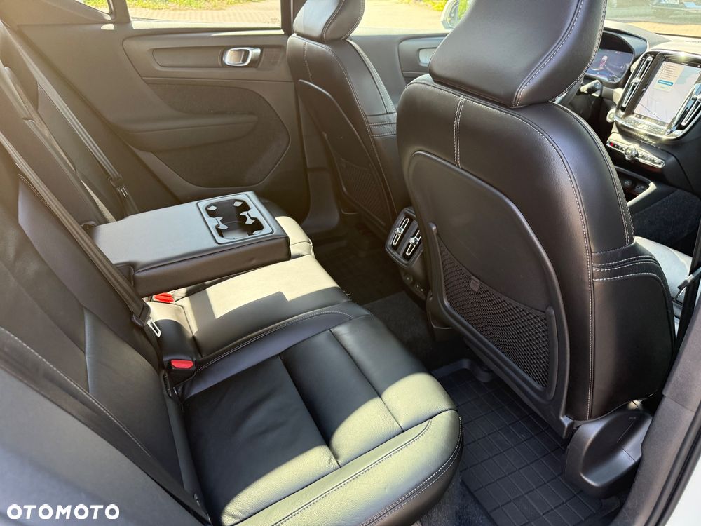 Volvo XC 40 B5 B AWD Ultimate Bright - 15