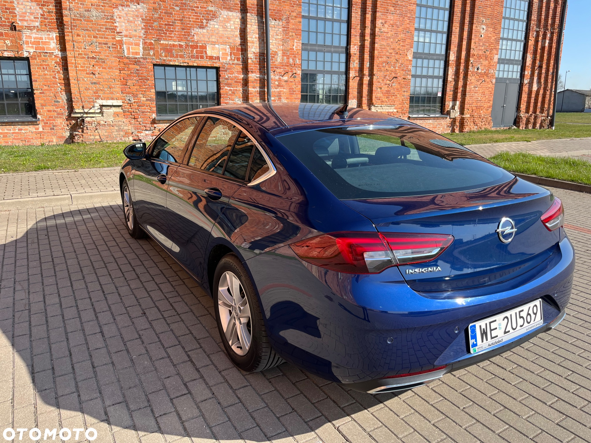 Opel Insignia 2.0 T Elegance S&S - 4