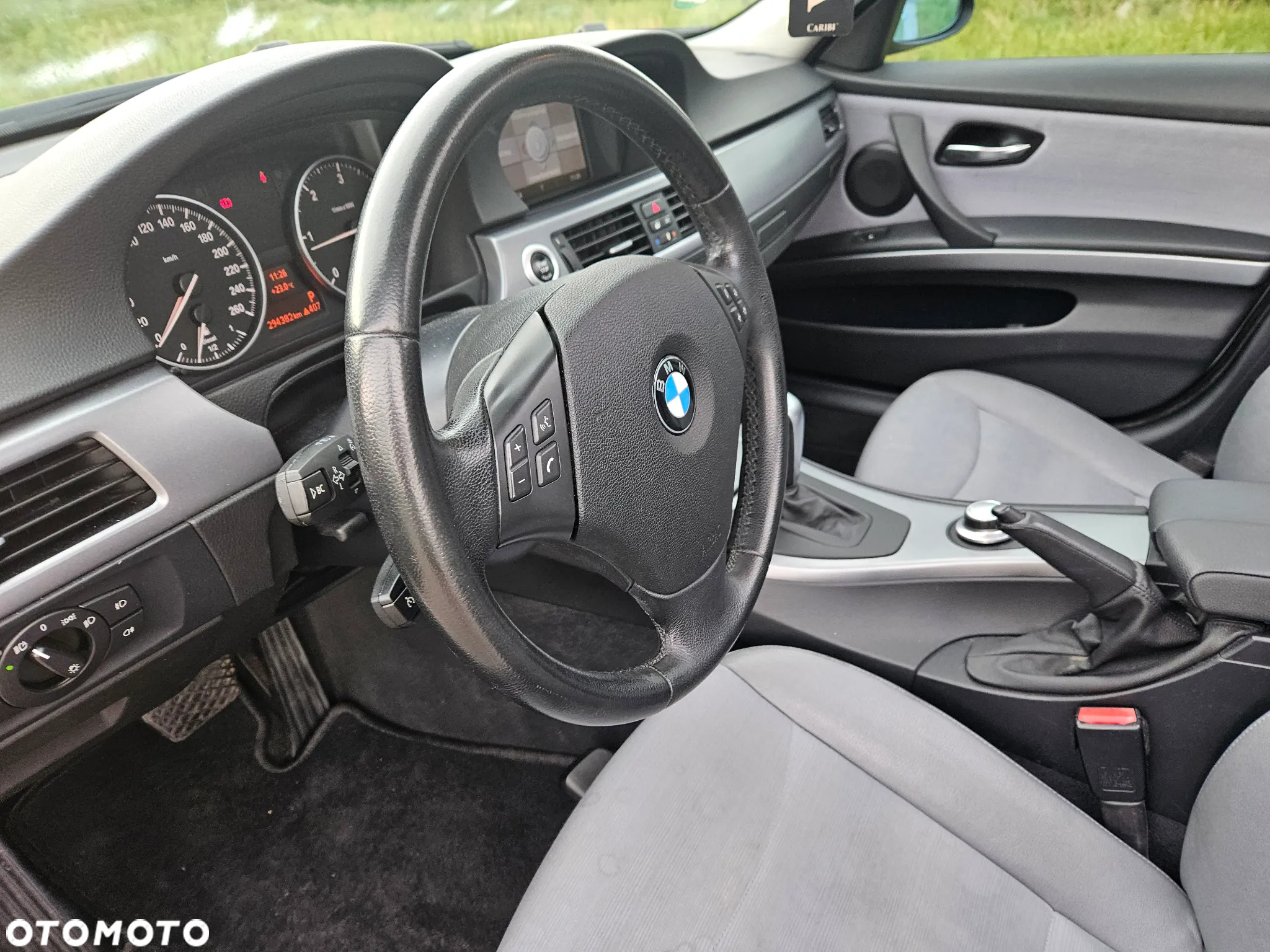 BMW Seria 3 320d DPF Touring - 15