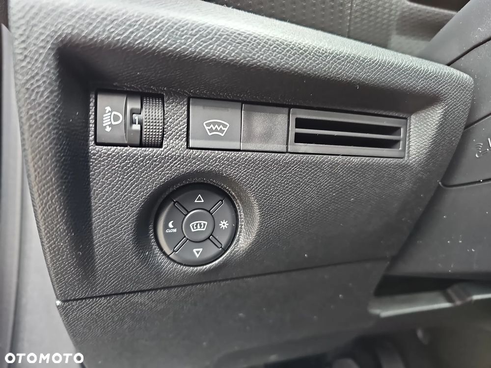 Citroën C4 1.2 PureTech Max S&S - 22
