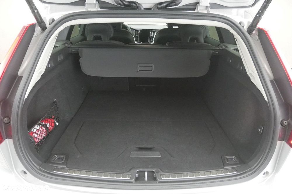 Volvo V60 - 16