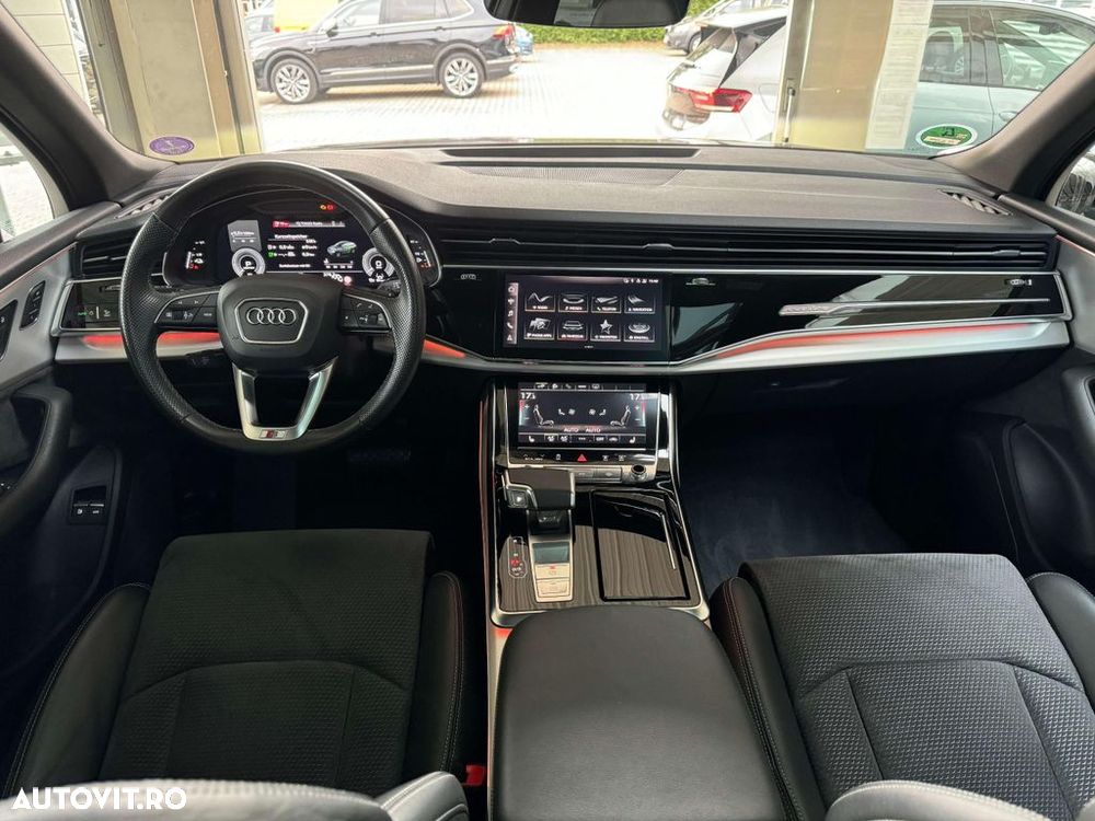 Audi Q7 3.0 55 TFSIe quattro Tiptronic S Line - 7