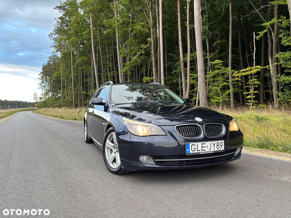 BMW Seria 5 525d - 2
