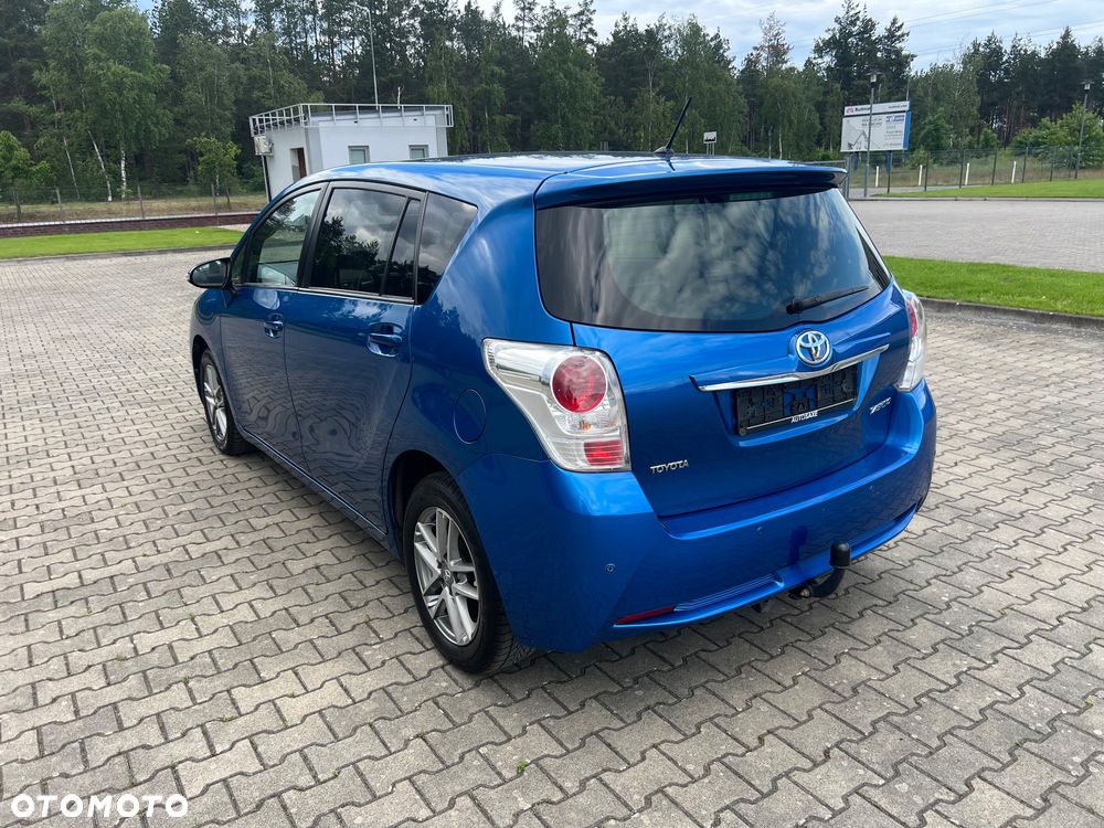 Toyota Verso 1.8 Sol plus NAVI - 16