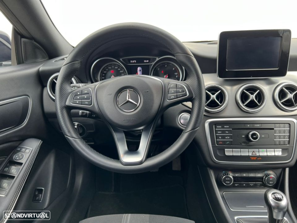 Mercedes-Benz CLA 200 d Shooting Brake Urban - 26
