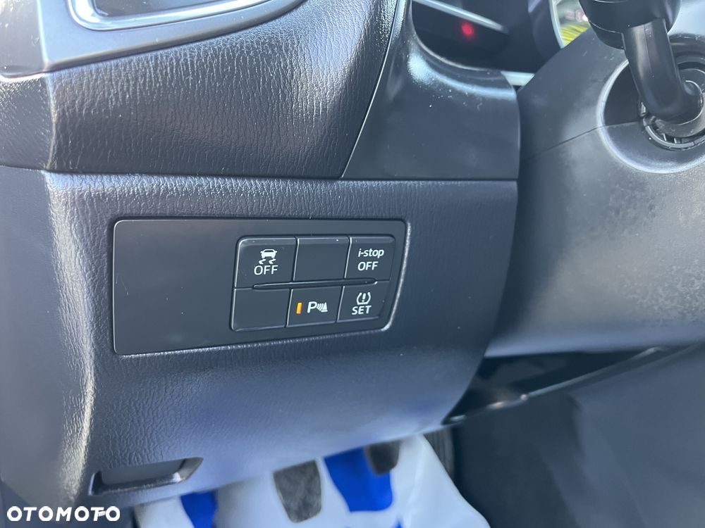 Mazda 3 SKYACTIV-G 120 KIZOKU - 16
