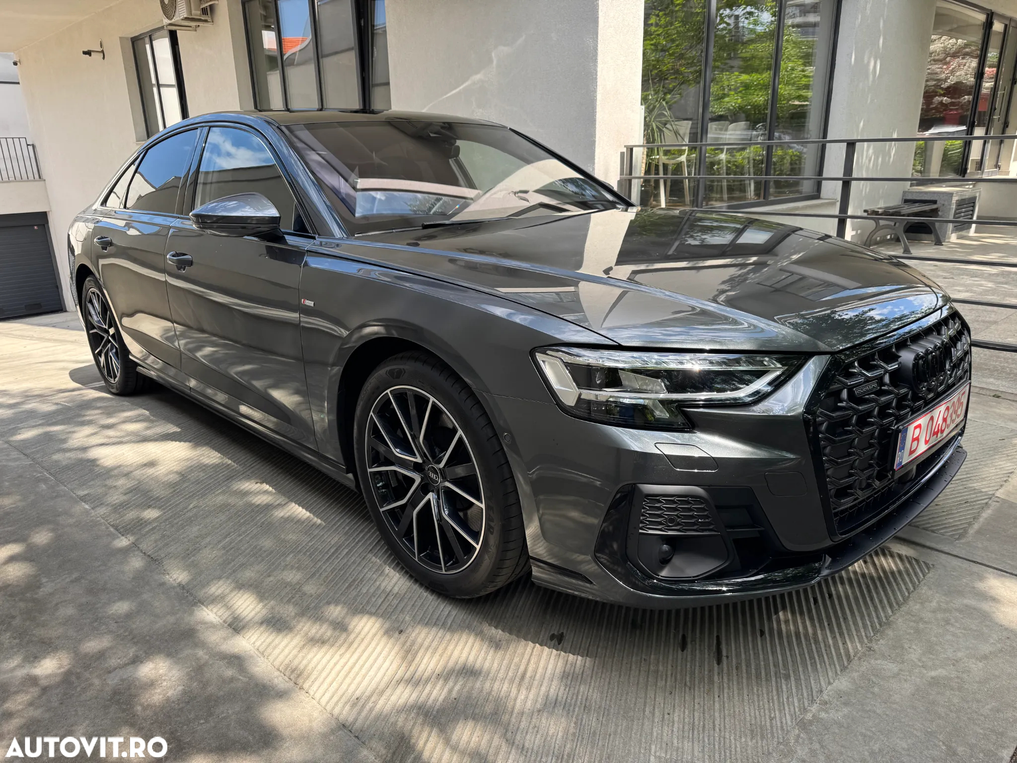 Audi A8 60 TFSI e quattro Tiptronic PHEV - 3