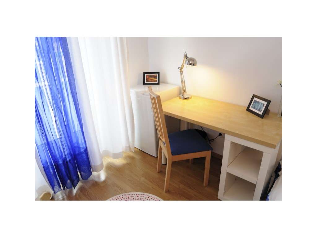 Quarto c/ despesas incluídas na Amadora - Centro - Grande imagem: 5/13