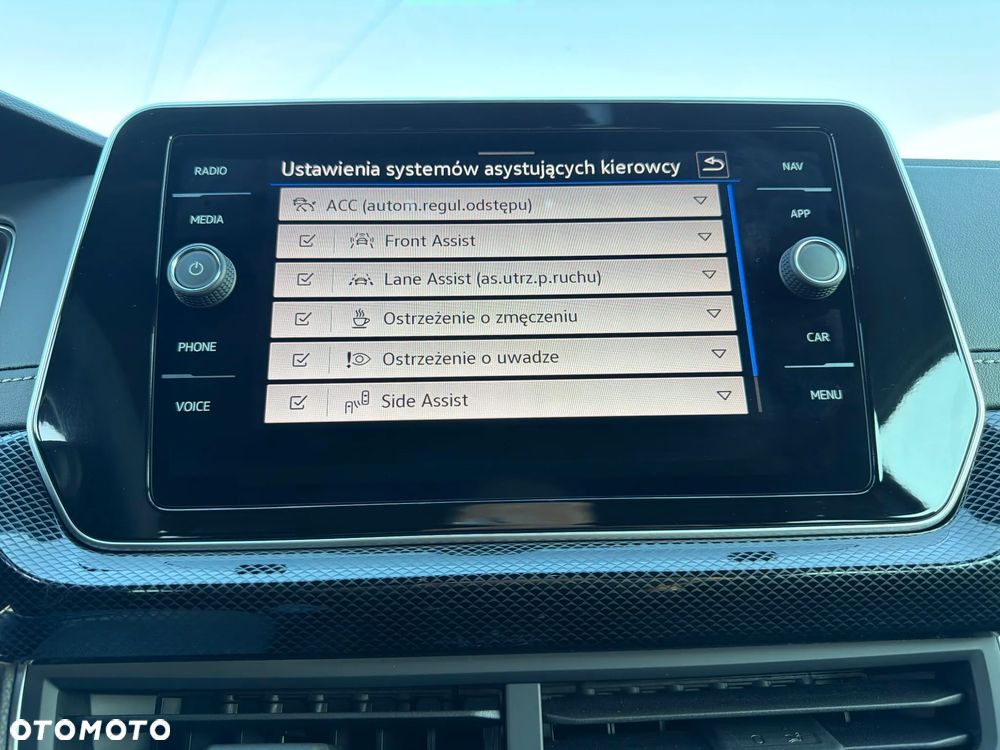 Volkswagen T-Cross 1.0 TSI R-Line Plus DSG - 32