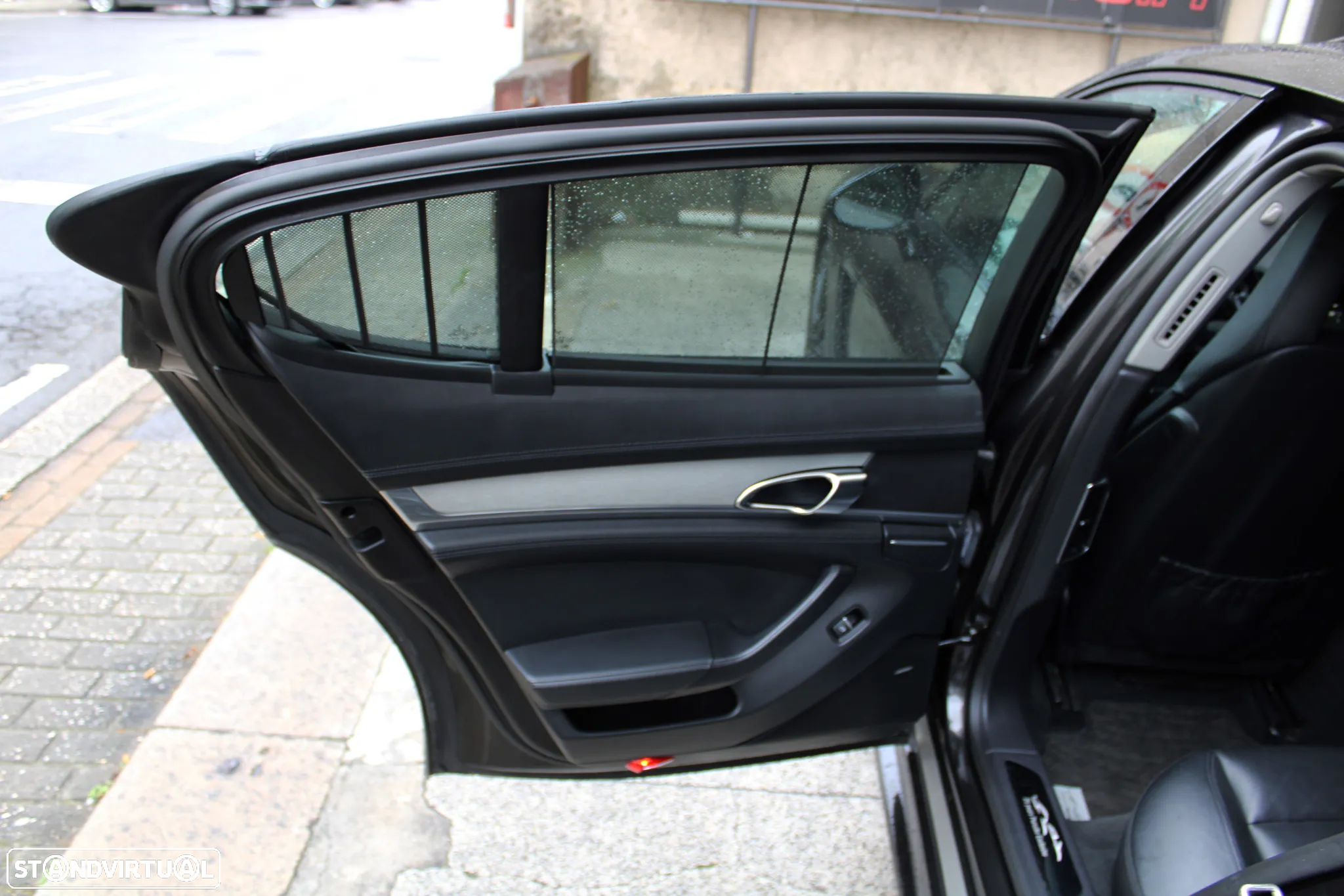 Porsche Panamera Diesel Platinum Edition - 23