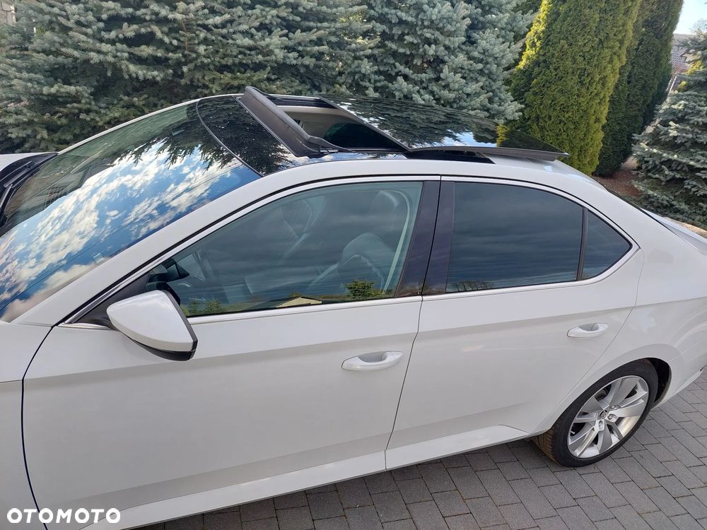 Skoda Superb 2.0 TDI 4x4 Style DSG - 3