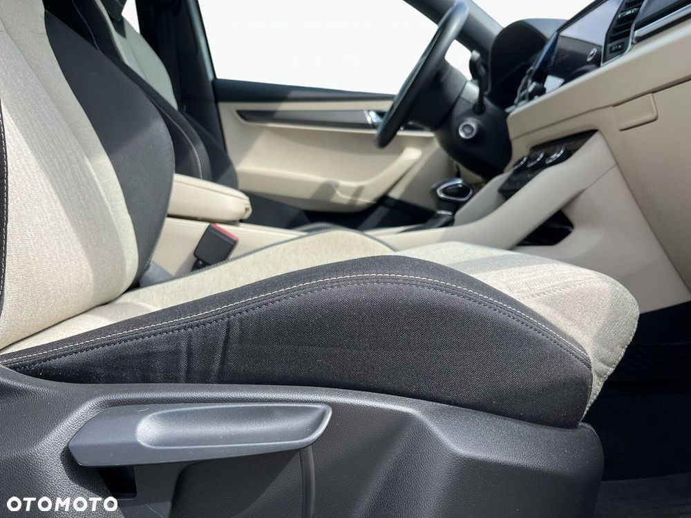 Skoda Karoq 1.5 TSI ACT Style DSG - 24