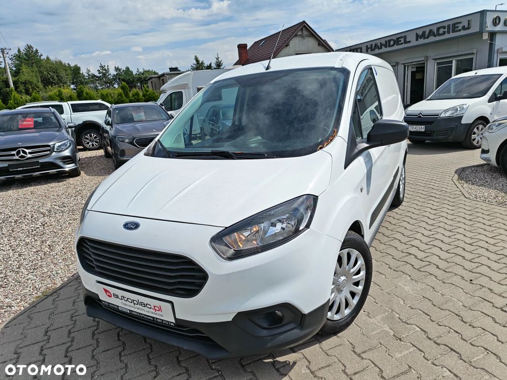 Ford Transit Courier - 2