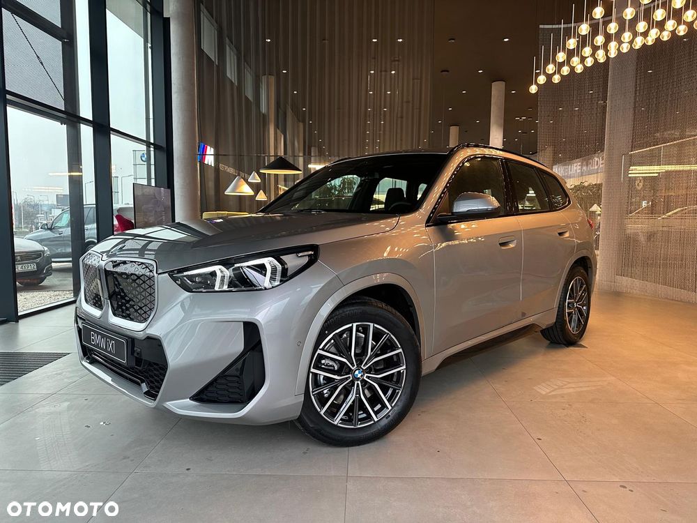 BMW iX1 eDrive20 66.5kWh M Sport Edition - 3