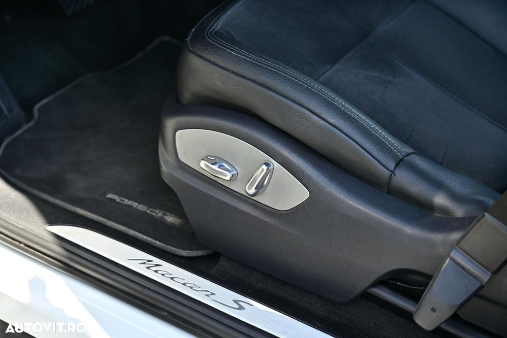 Porsche Macan - 10