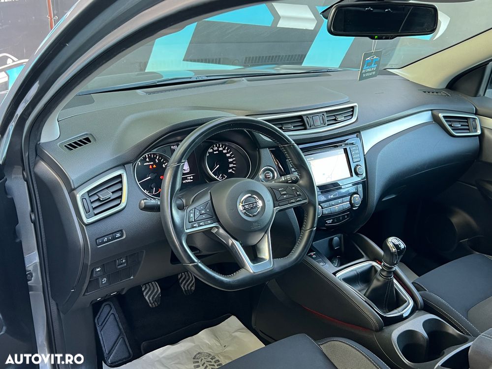 Nissan Qashqai 1.6 DIG-T N-Connecta - 10