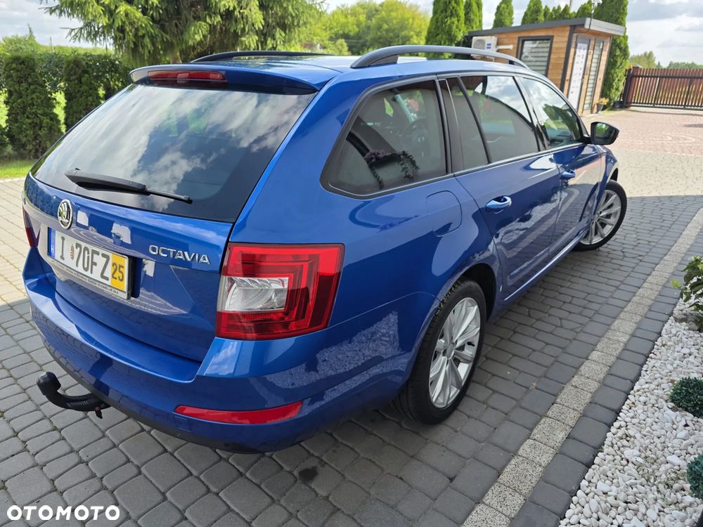 Skoda Octavia Combi 2.0 TDI Soleil - 4