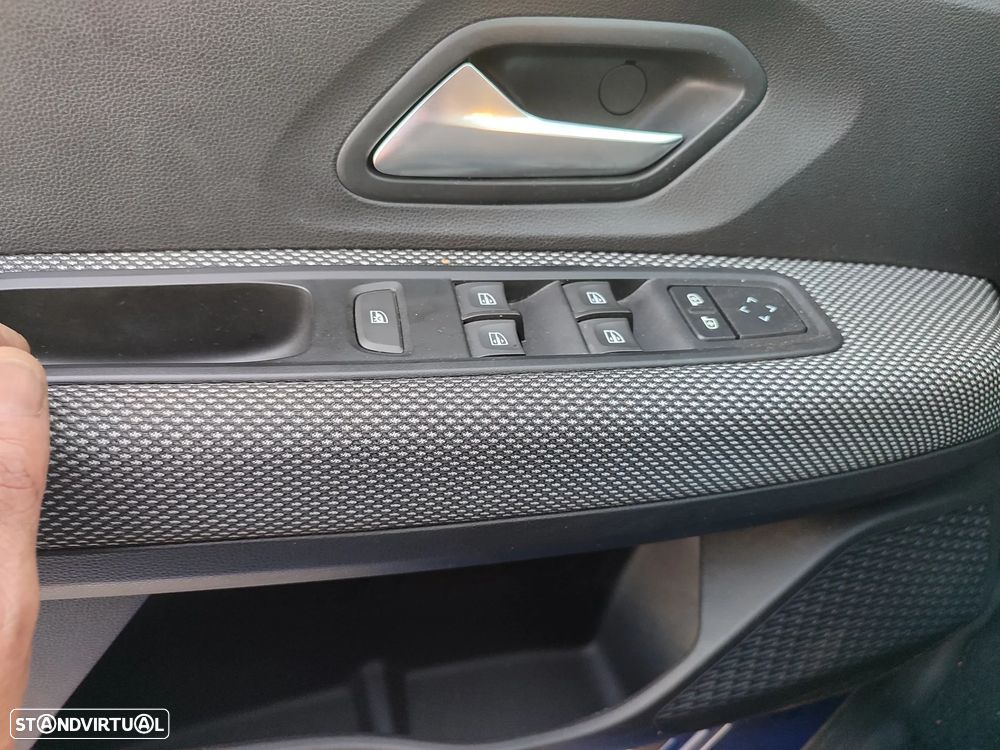 Dacia Sandero 0.9 TCe Stepway - 12
