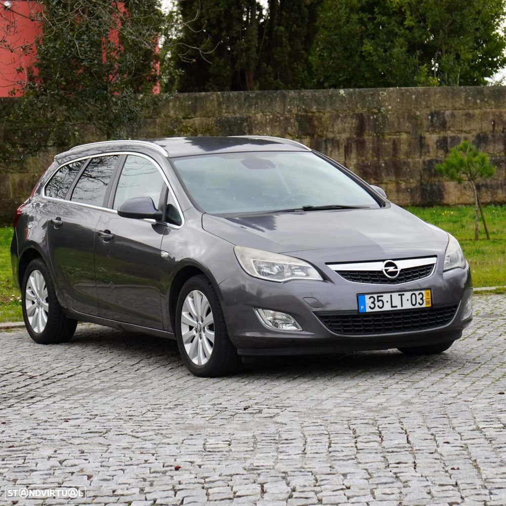 Opel Astra Caravan - 5