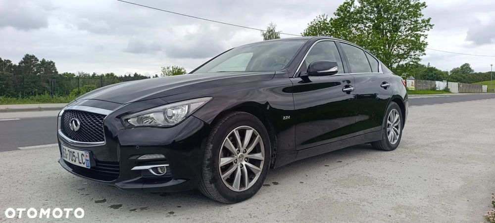 Infiniti Q50 - 2