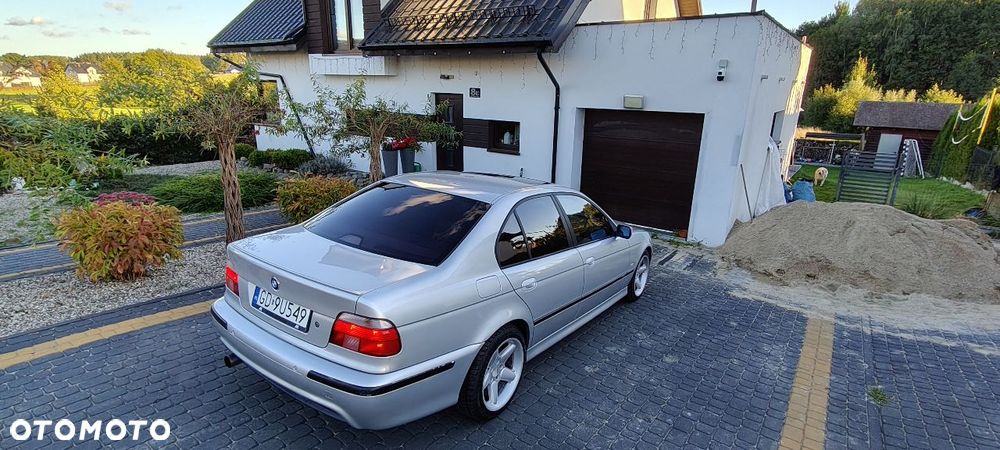 BMW Seria 5 - 8