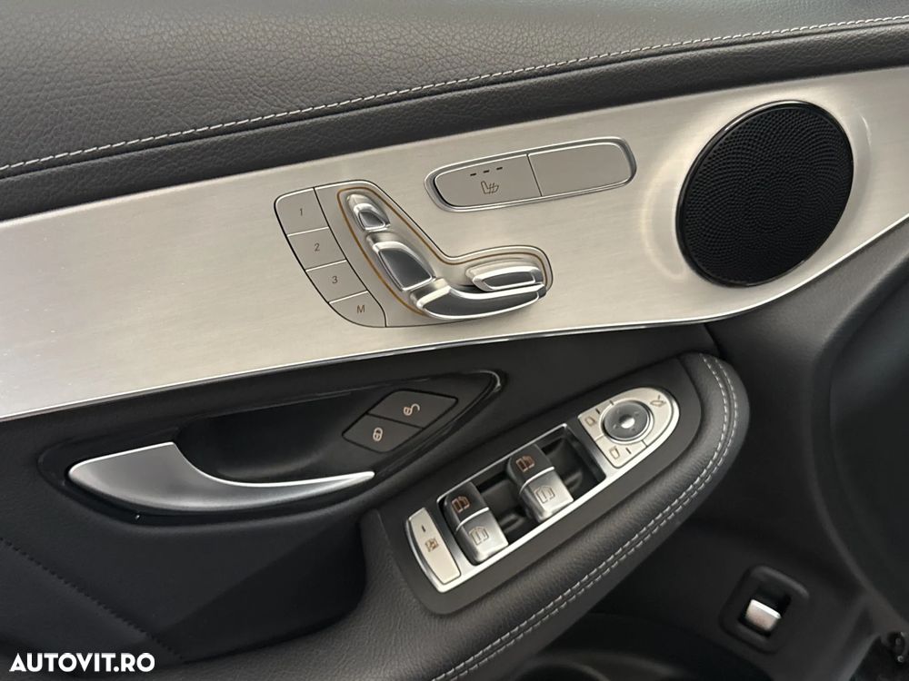 Mercedes-Benz GLC Coupe 300 4MATIC - 15