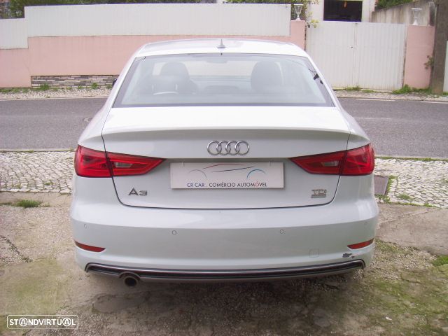 Audi A3 Limousine 1.6 TDI Business Line Attraction Ultra - 39