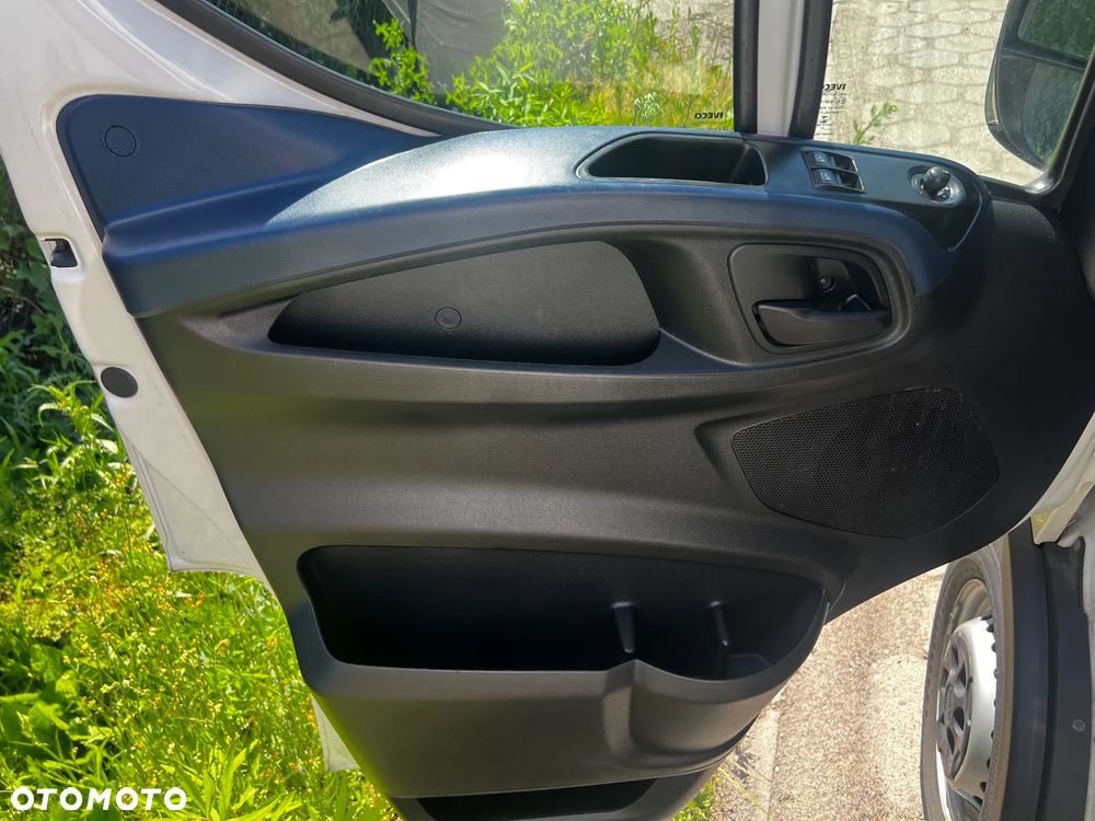Iveco Daily - 27