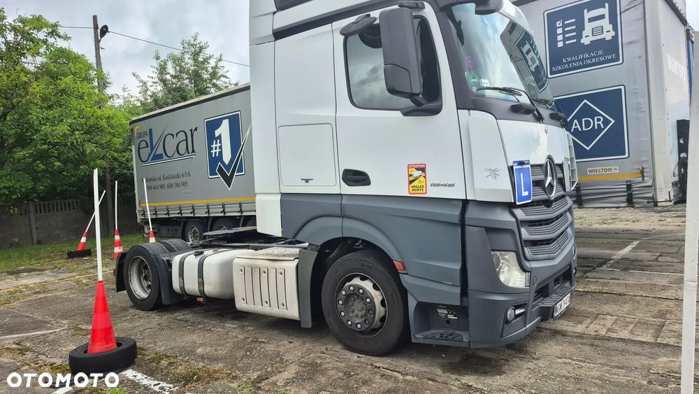 Mercedes-Benz ACTROS - 10