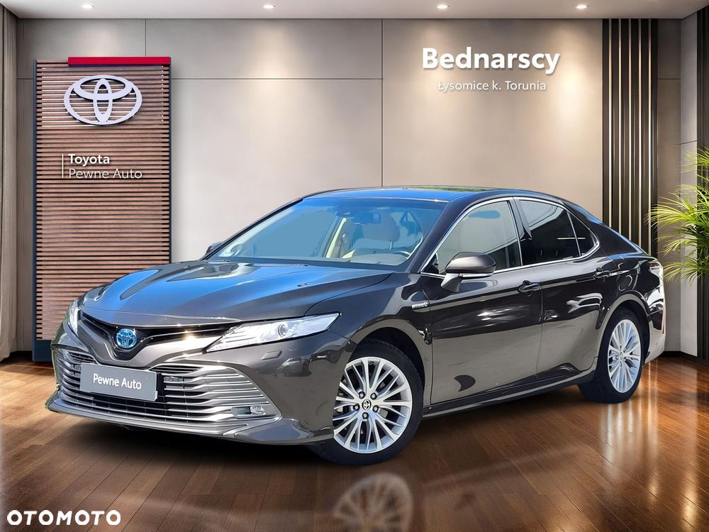 Toyota Camry 2.5 Hybrid Executive CVT - 1