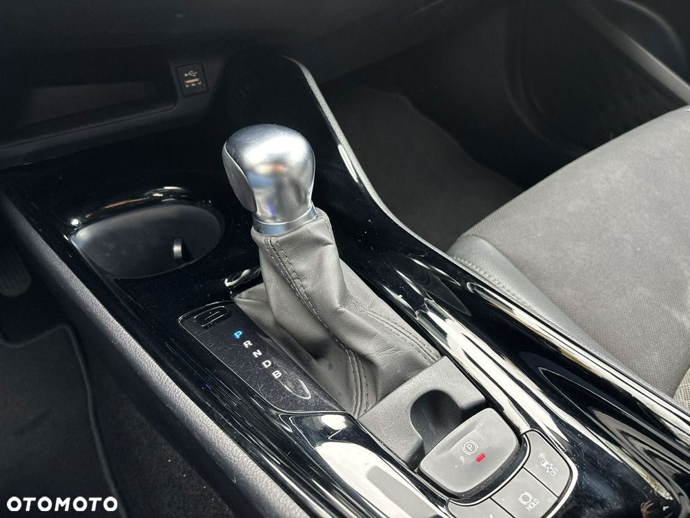Toyota C-HR 1.8 Hybrid GPF Style - 25