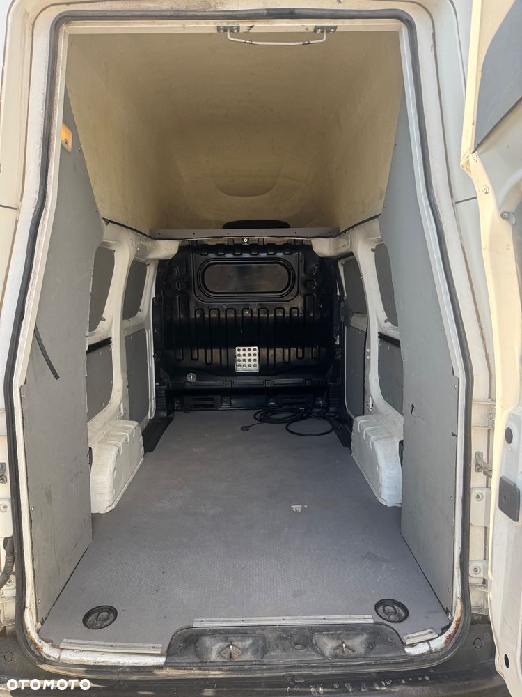 Nissan NV200 Evalia 2ZERO Edition - 9