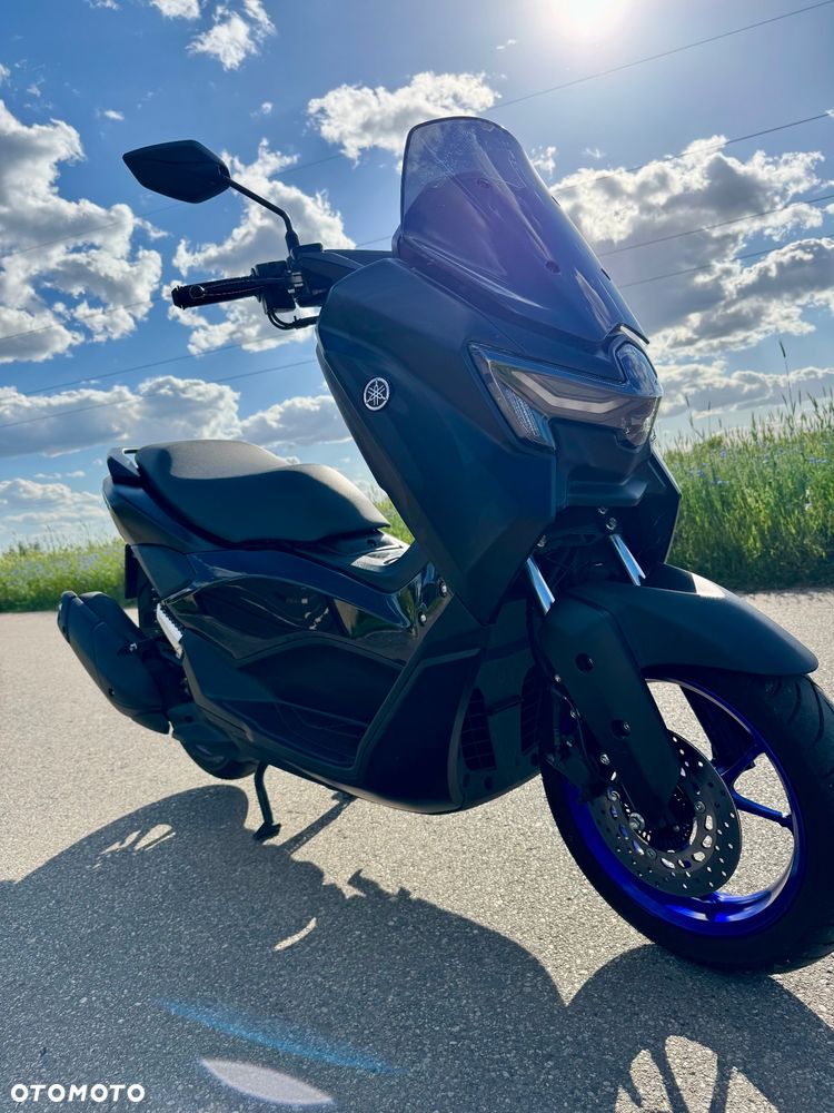 Yamaha NMAX - 8
