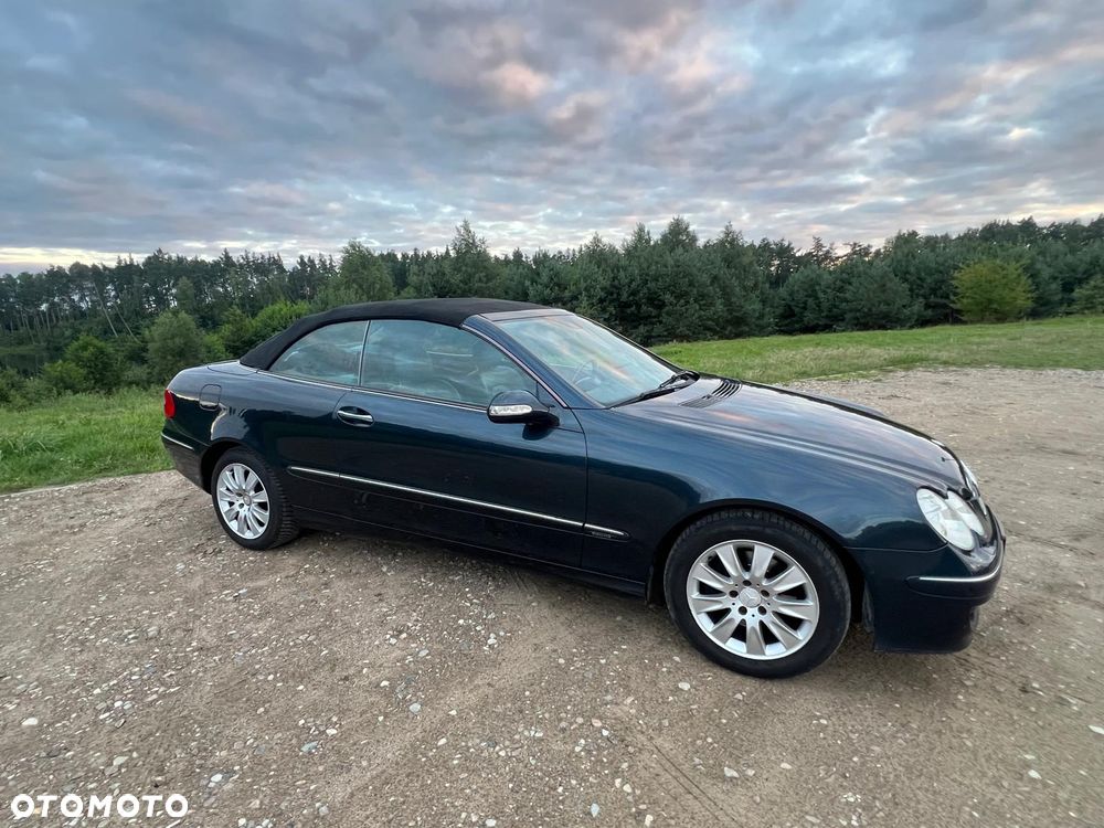 Mercedes-Benz CLK - 15