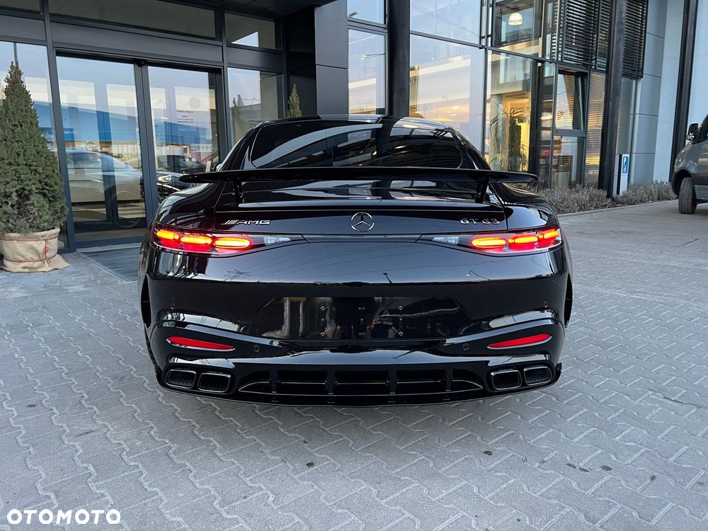 Mercedes-Benz AMG GT 63 4MATIC+ - 23