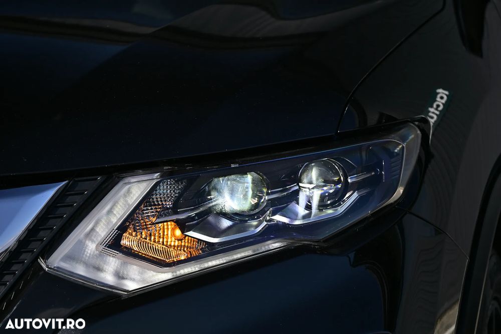 Nissan X-Trail 1.6 dCi Xtronic Tekna - 27