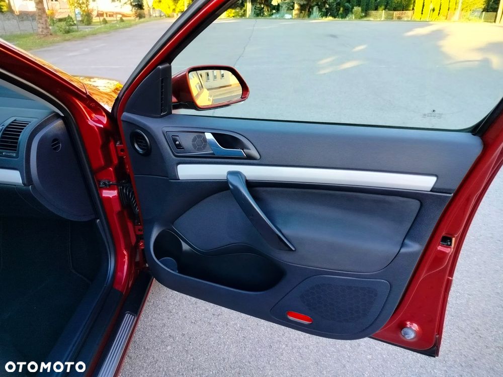Skoda Octavia 1.6 Style - 22