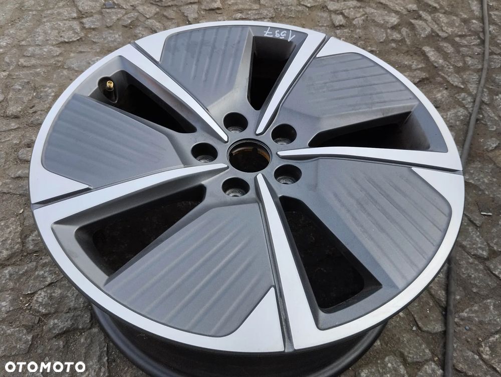 Felga Seat 5FA60102K 5x112 7,5 x 18 ET 46 1szt - 2