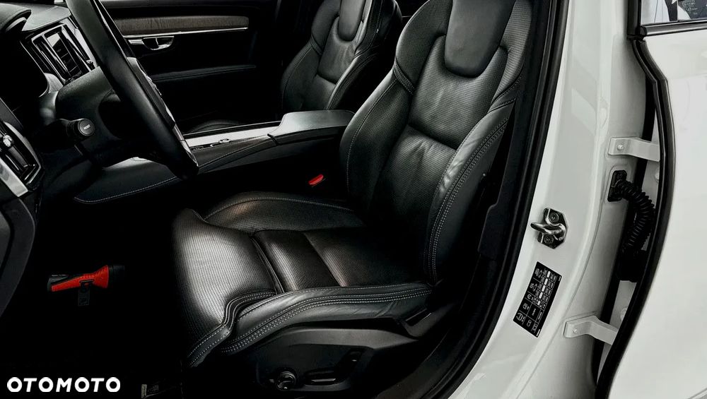 Volvo V90 Cross Country B5 D AWD Geartronic Pro - 8