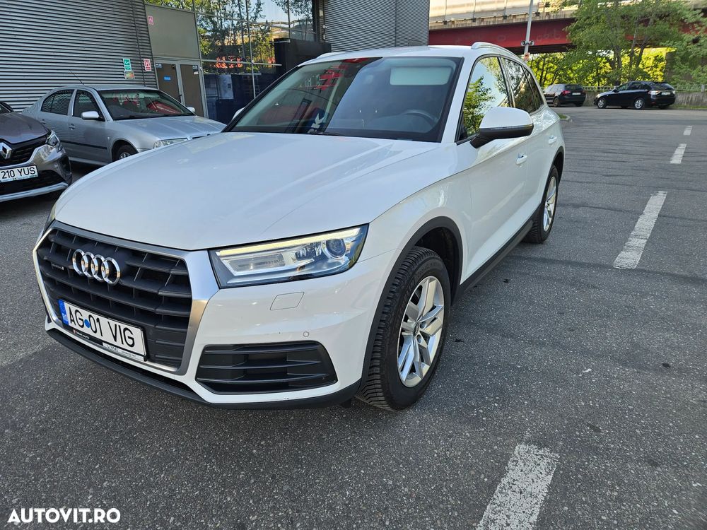 Audi Q5 2.0 40 TDI quattro S tronic Design - 5