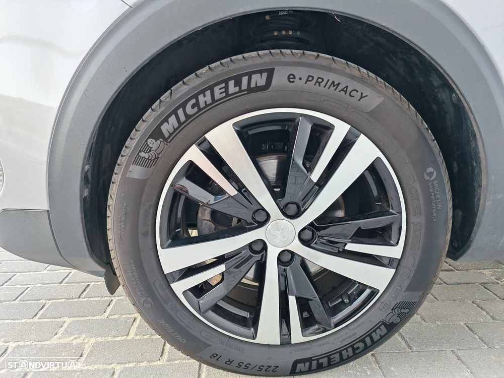 Peugeot 3008 BlueHDi 130 Stop & Start EAT8 Allure - 14