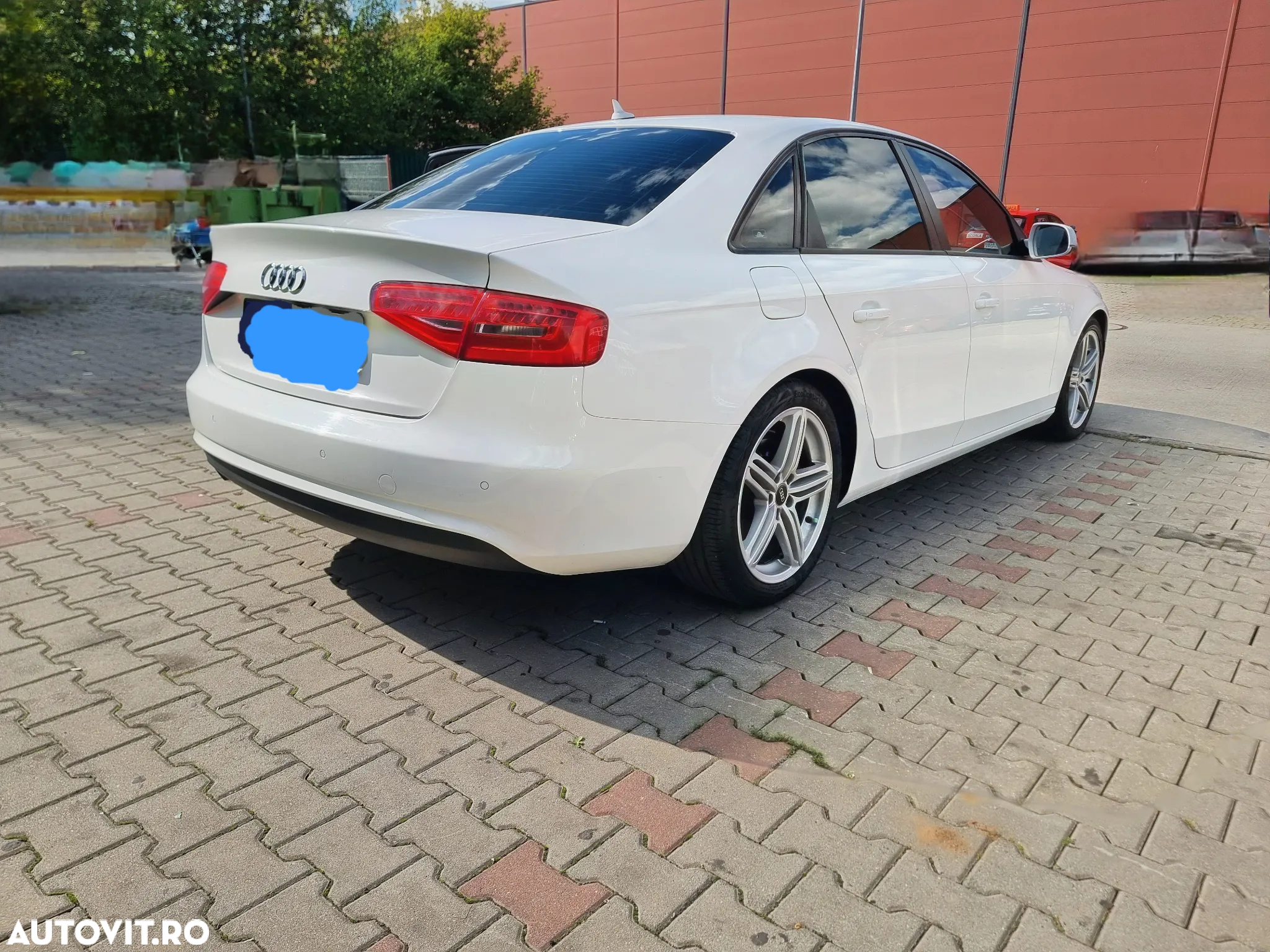 Audi A4 2.0 TDI B8 - 4